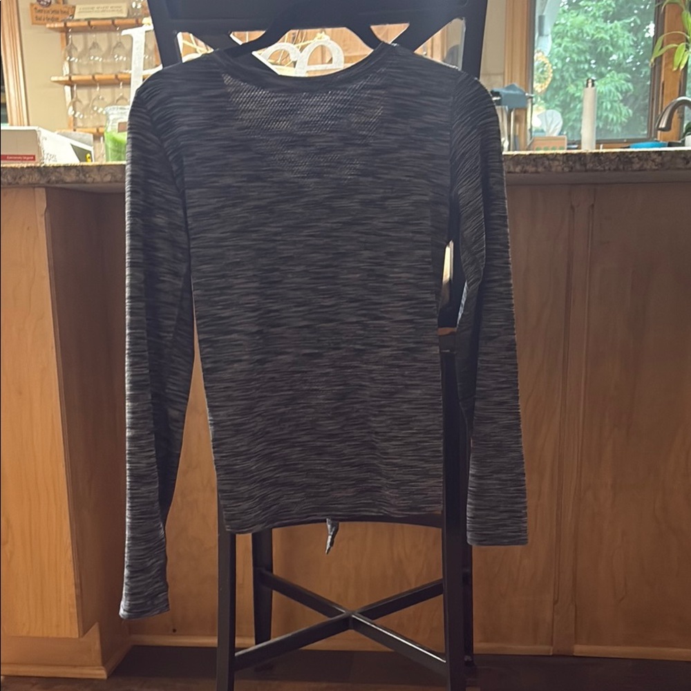 Black and Gray Long Sleeve Zyia top